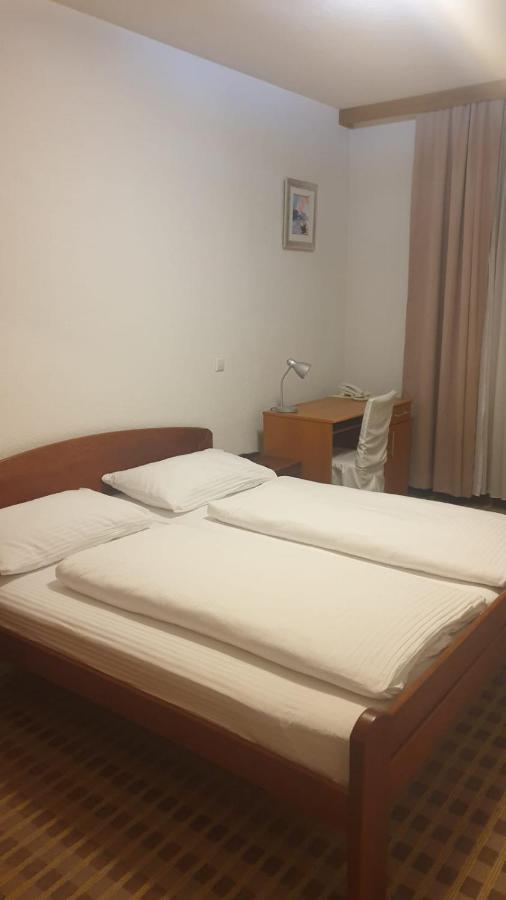Hotel Knez Купрес Экстерьер фото