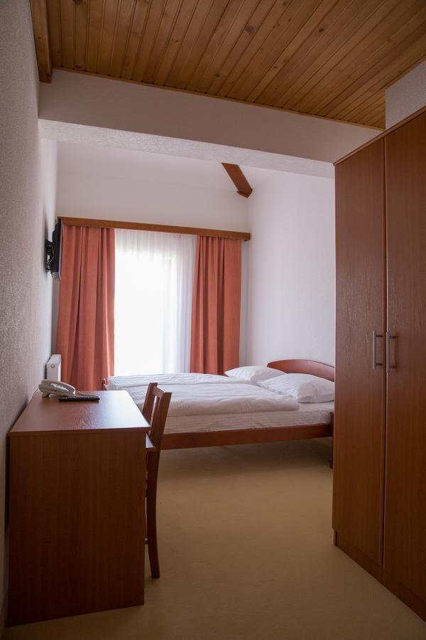 Hotel Knez Купрес Экстерьер фото