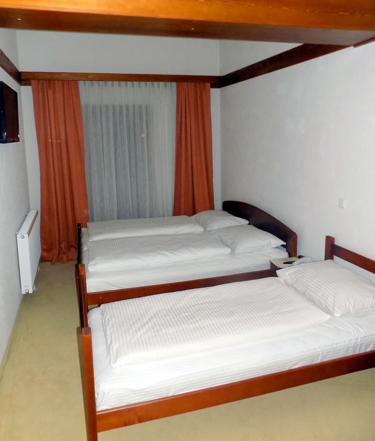 Hotel Knez Купрес Экстерьер фото
