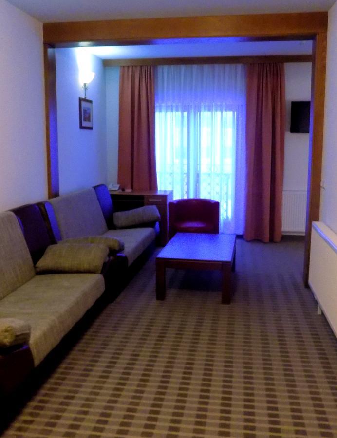 Hotel Knez Купрес Экстерьер фото