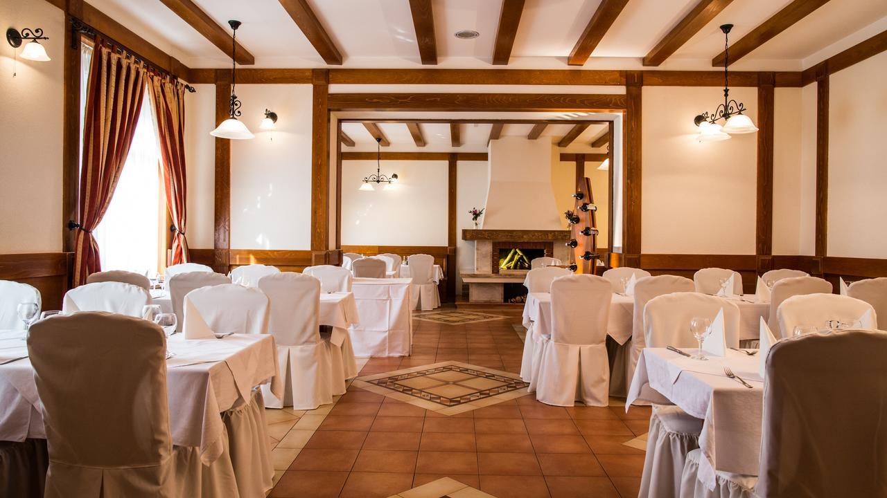 Hotel Knez Купрес Экстерьер фото