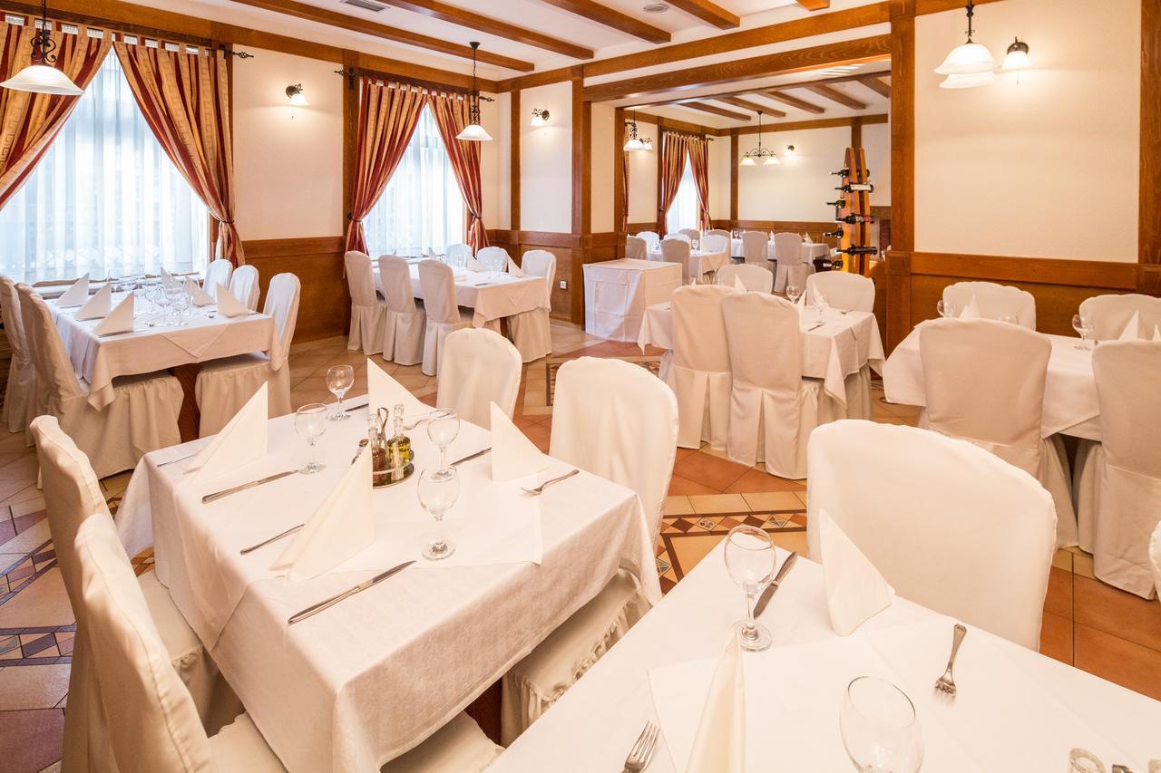 Hotel Knez Купрес Экстерьер фото